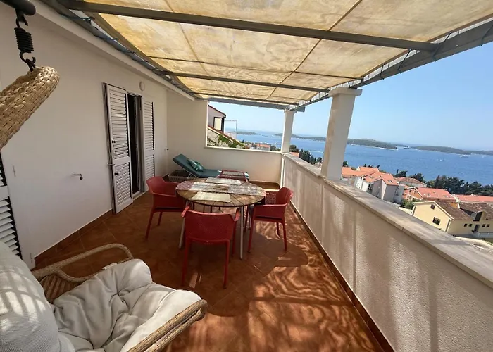 Biba Hvar Apartamento